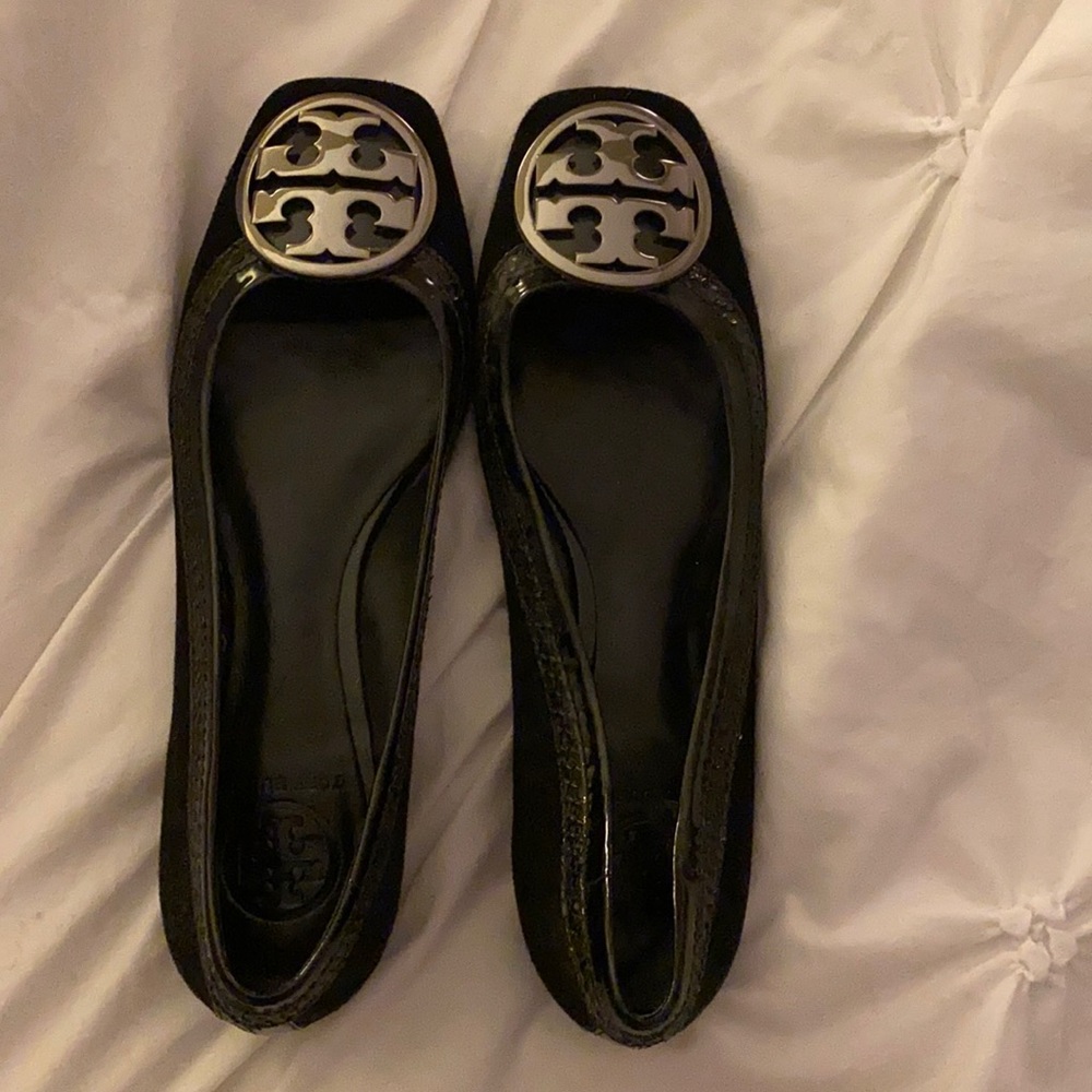 Black tory burch flats